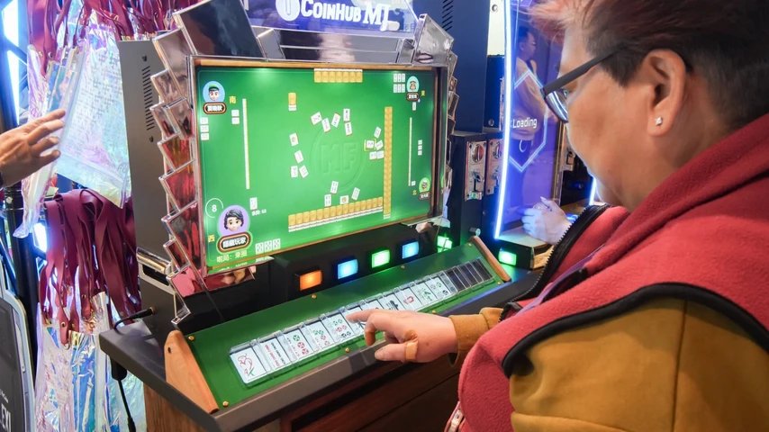 Cognitive training and social promotion platform for the elderly