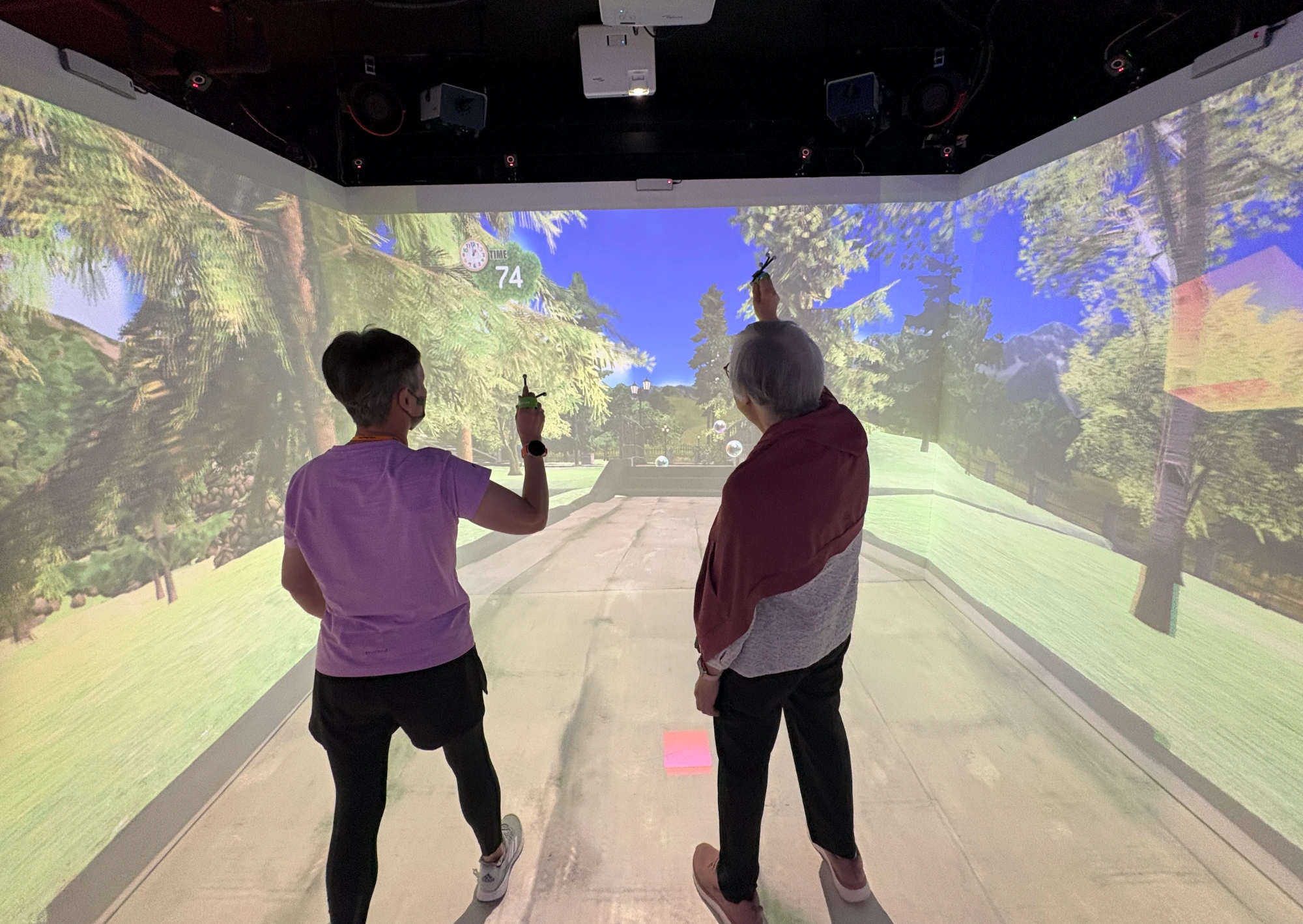 VirCube XR SPACE Projector AI 旗艦級沉浸式VR虛擬實境應用系統  適合安老院舍、日間護理中心等場所，提供全方位沉浸式4D虛擬實境體驗，團體復康活動、認知遊戲、虛擬旅遊等，提升長者參與度和社交互動。